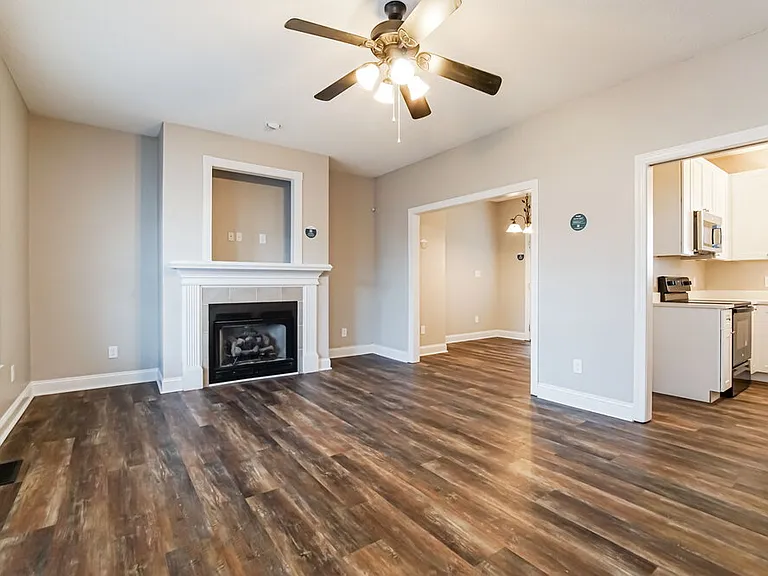662 Landing View Dr — Photo 5