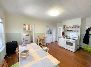 7 Ibbetson St #3, Somerville, MA 02143