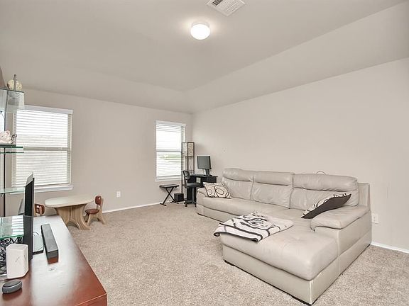 2nd image of 22431 Theodoli Dr