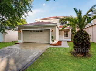 1011 Lake Shore Ranch Dr, Seffner, FL 33584