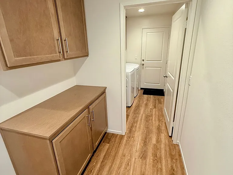 11705 Sebastian Rd — Photo 10