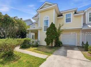 8 Winterberry Ln, Bluffton, SC 29910