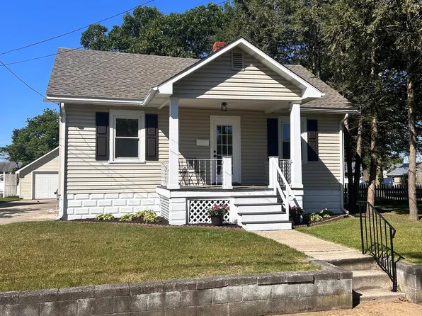 33 Oriental Ave, Pennsville, NJ 08070