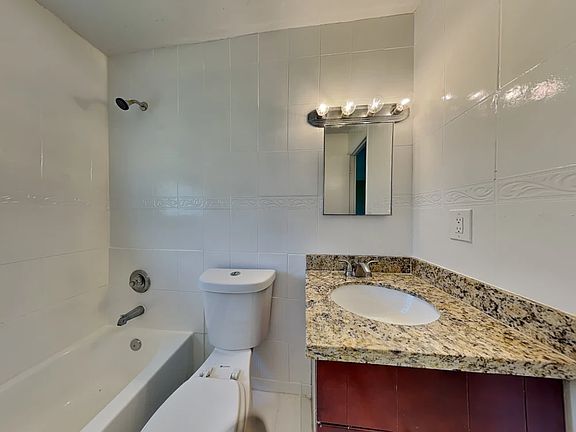 3rd image of 4536 Empire Way