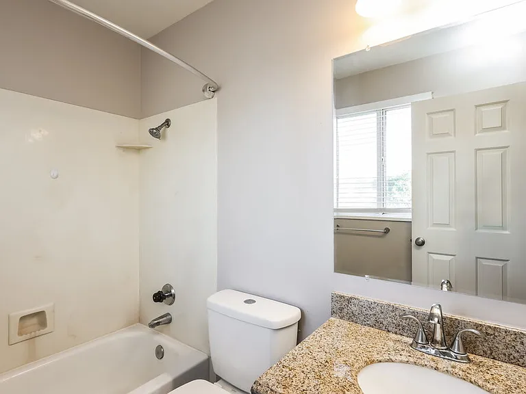 7687 Washington Rd — Photo 13