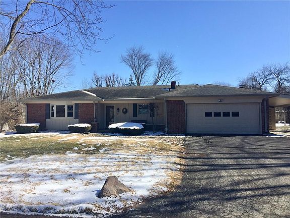 2nd image of 37 Parkwood Dr