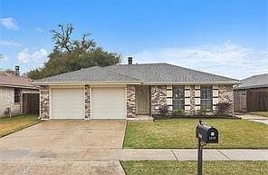1st image of 2416 E Pearl Dr