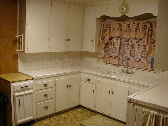 4th image of 550 N Bonham St