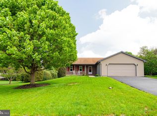 509 Weaver Rd, Denver, PA 17517