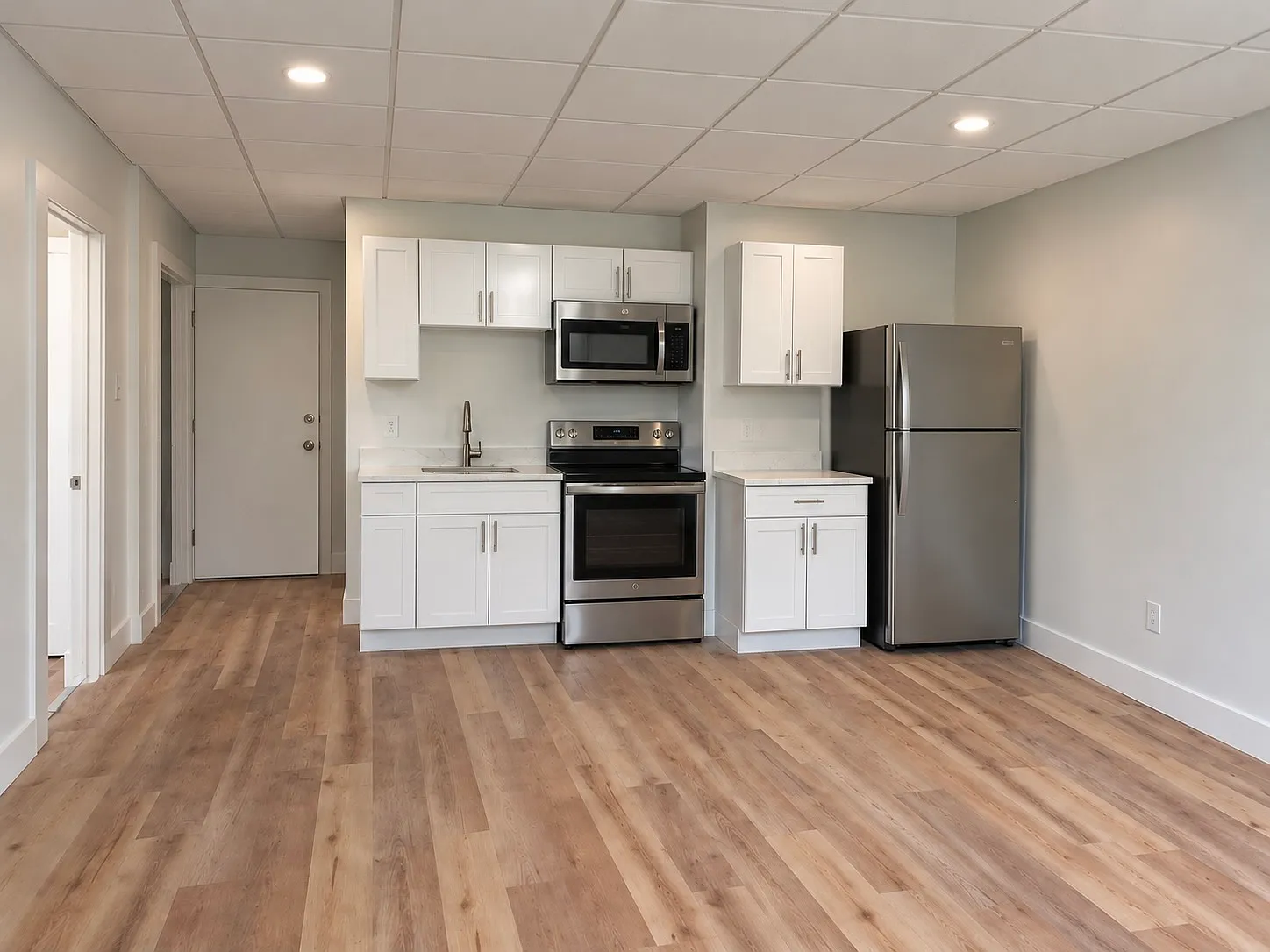 1 bed, 700 sqft, $1,100 — Photo 4