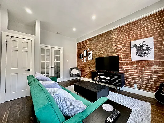 Rented by Corcoran | media 9