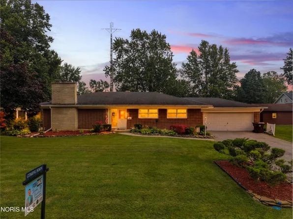 318 Morris Dr, Montpelier, OH 43543