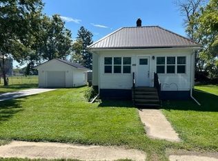 205 Pine St, Lamont, IA 50650