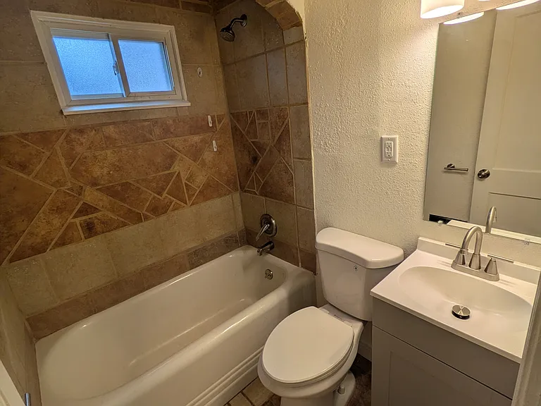 1733 SW Central Park Ave #1 — Photo 17