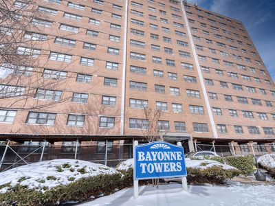1225 Kennedy Blvd APT 7H, Bayonne, NJ, 07002