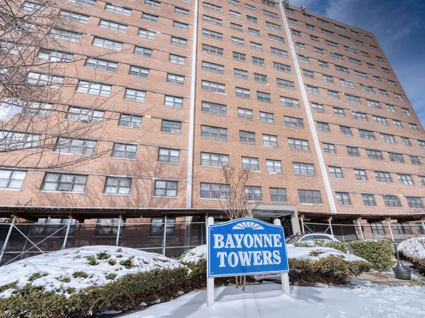 1225 Kennedy Blvd APT 7H, Bayonne, NJ 07002