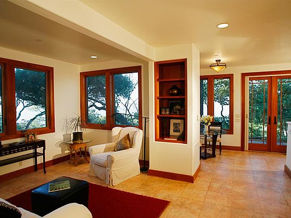 In-law apt living room