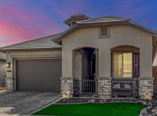 715 E Silver Fox Way, Phoenix, AZ 85048