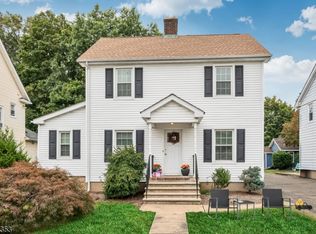 16 Sherman Ave, Morris Plains, NJ 07950