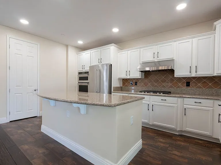 10387 Sweet Laurel St — Photo 11