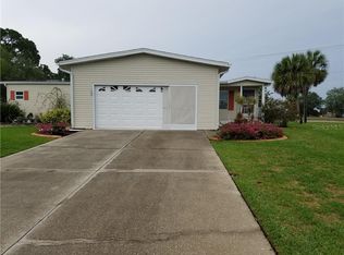 8522 Countess Avenue Cir, Palmetto, FL 34221