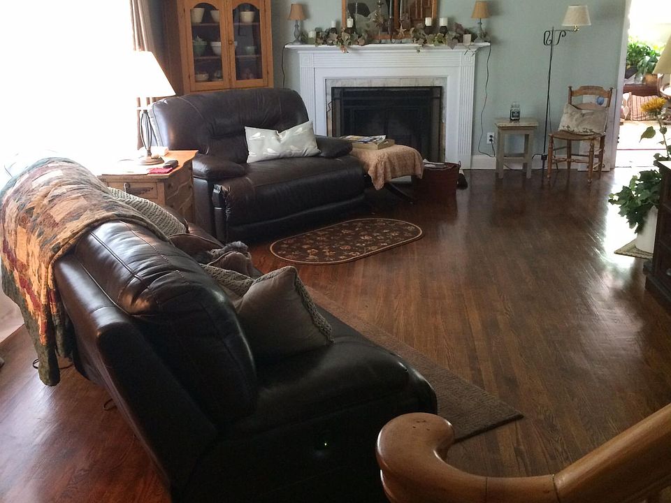 Original Red Oak flooring