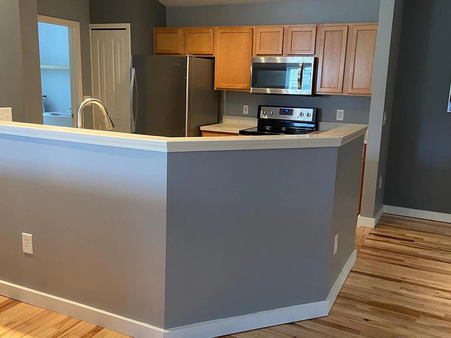 2 bed, 1719 sqft, $2,100 — Photo 3