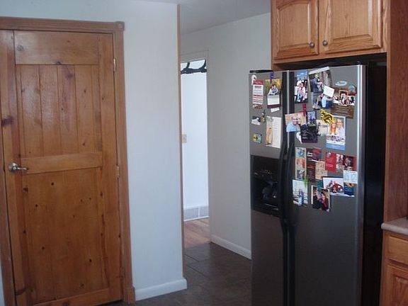 3rd image of 990 E Luetta Dr