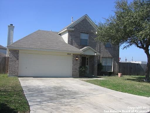 1st image of 5915 Deer Lake Dr