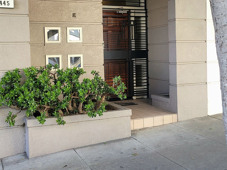 1st image of 445 Scott St #1