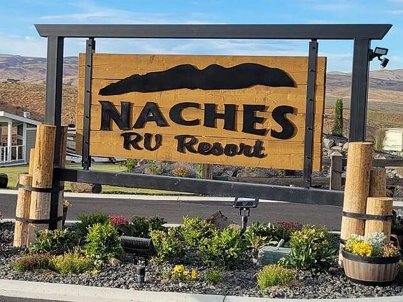 2nd image of 1769 Naches Wenas Rd #154