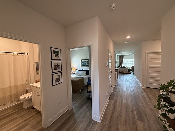 3rd image of 319 Gray Owl Dr