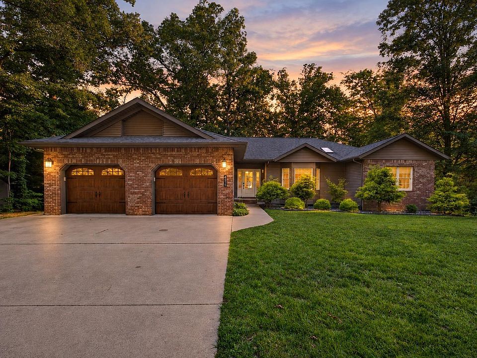 1st image of 4313 W Moss Ln