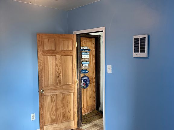 3rd image of 2334 N 29th St #1