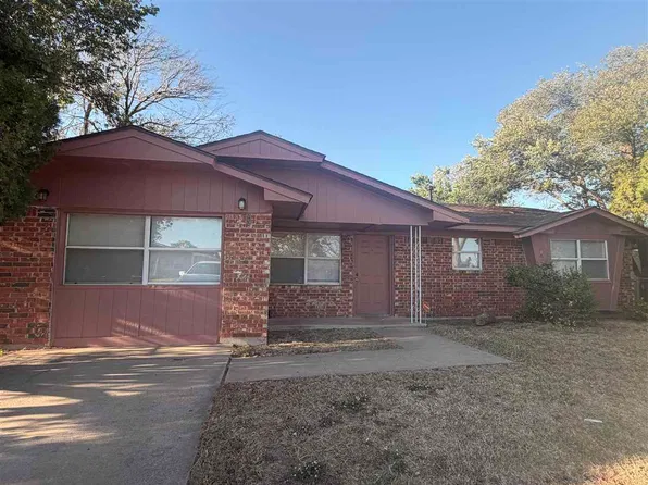 4619 SW I Ave, Lawton, OK 73505