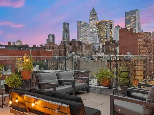 192 8th Ave Unit Penthouse, New York, NY 10011