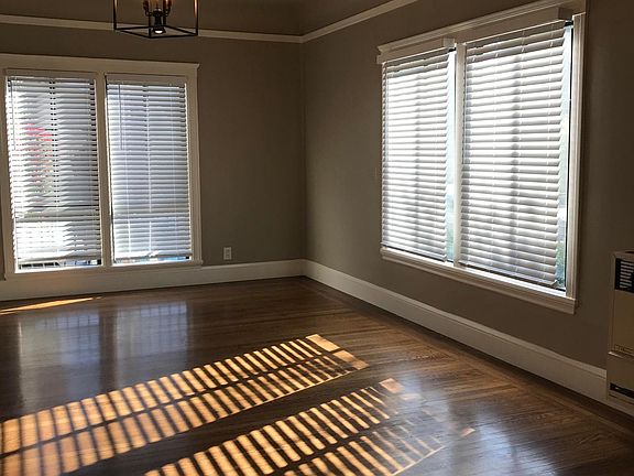 2nd image of 255 Grand Blvd APT 2