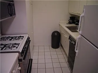 Rented by Domus Realty