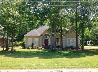 534 Westminster Dr, Rainbow City, AL 35906