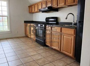 2011 Evans Ave APT 3, Cheyenne, WY 82001