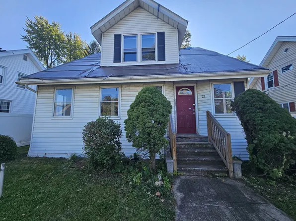 21 Davenport St, Chicopee, MA 01013