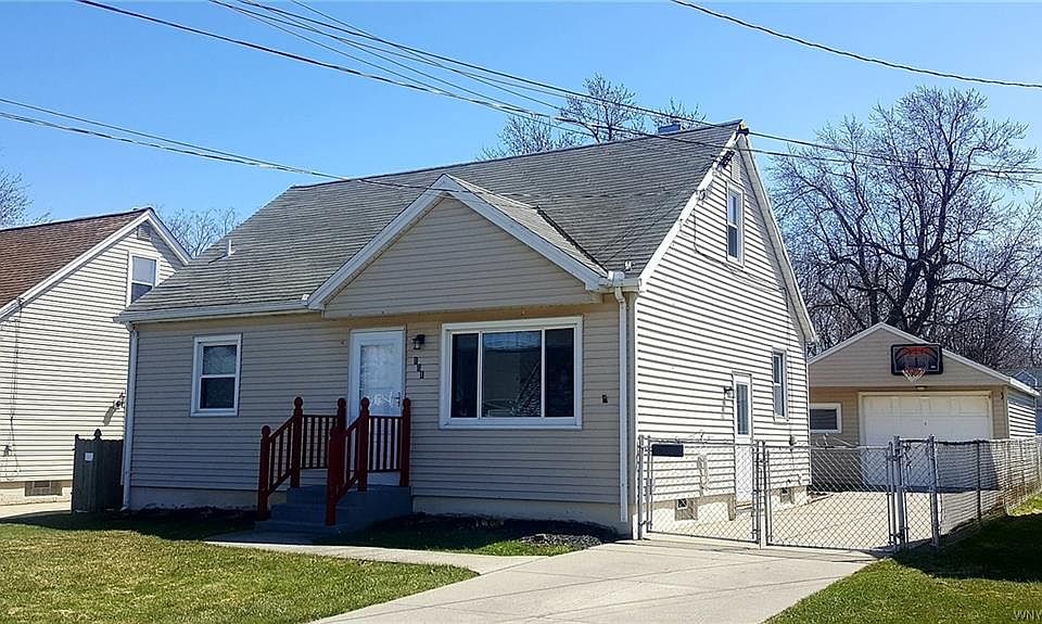 1st image of 161 Delray Ave