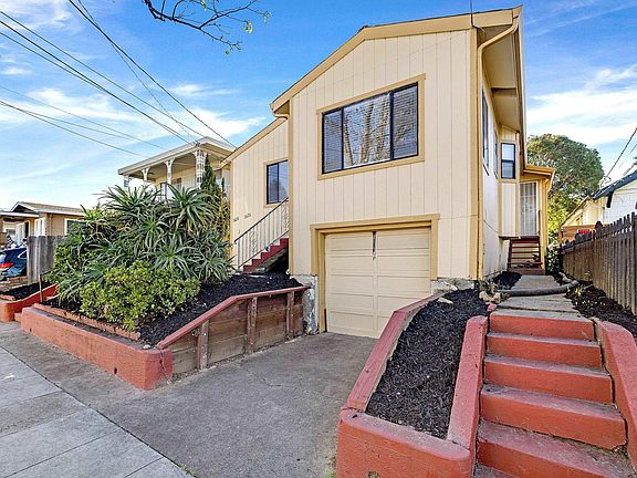 2nd image of 3626A Midvale Ave