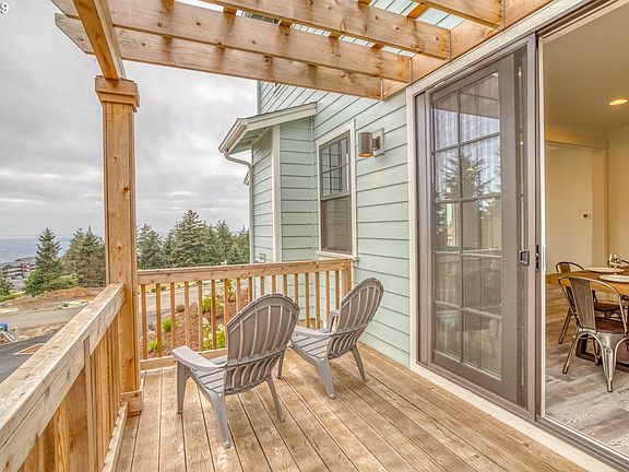 5th image of 710 NE Lillian Ln Lot 6