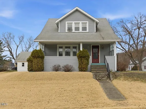 21 Orchard Terrace, Wynantskill, NY 12198