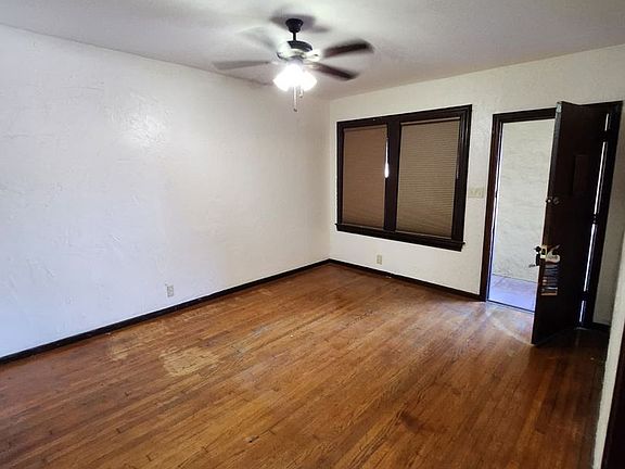 5th image of 810 W Craig Pl Unit 102