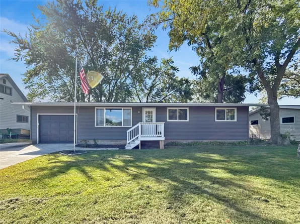 3019 Leslie Lane, Eau Claire, WI 54703