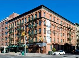 2212 8th Ave APT 4A, New York, NY 10026