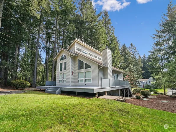 10904 Pioneer Drive, Anderson Island, WA 98303