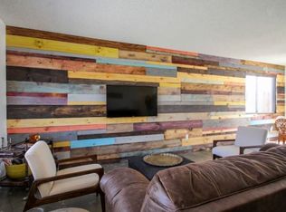 61947 Hilltop Dr, Joshua Tree, CA 92252